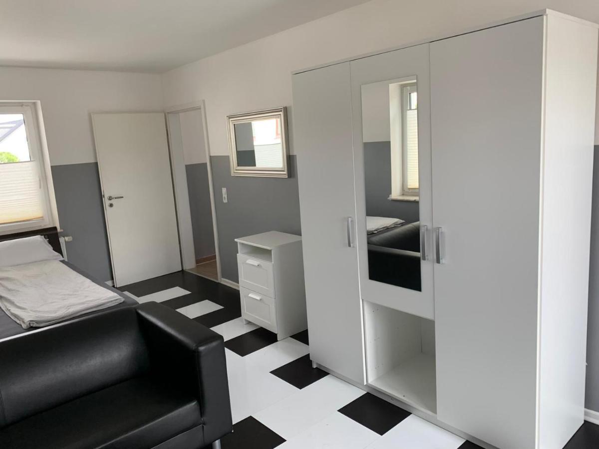 Apartment Voll Moebeliert Mit Balkon Bremen Ngoại thất bức ảnh